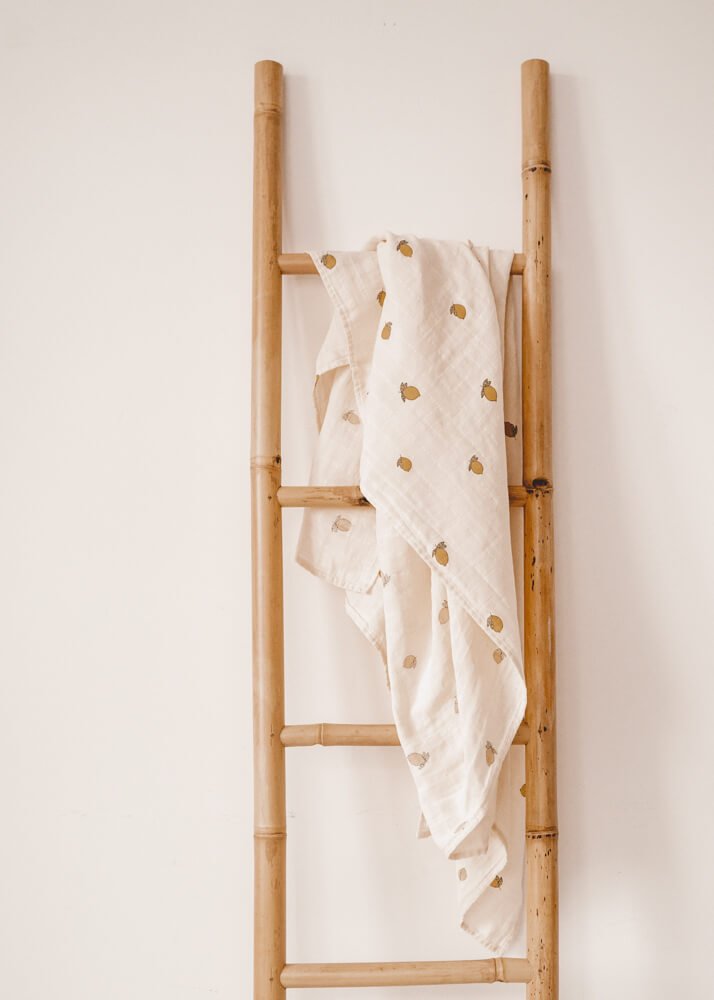 LEMON Large Premium Cotton Muslin Swaddle Rocco & The Fox