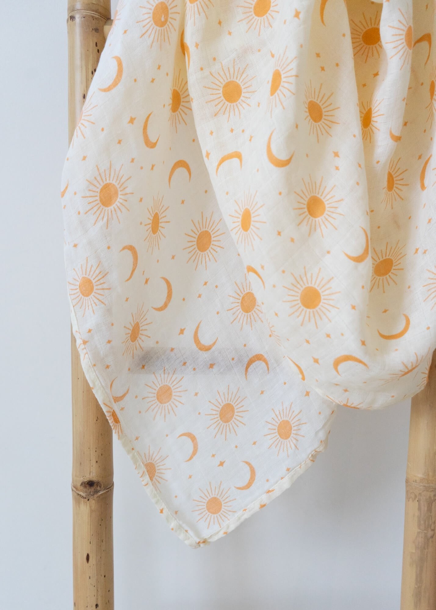 SYRUS Large Sun, Moon and Star Print Cotton Muslin Swaddle - Rocco & The Fox